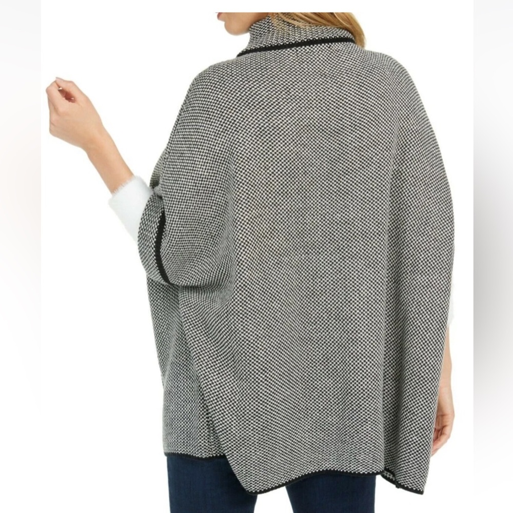 Cejon Bird’s Eye Riding Cape - Picture 2 of 9